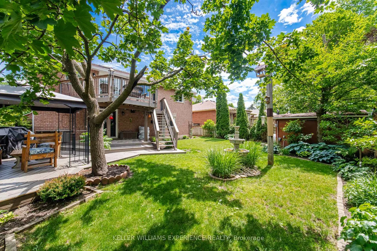 526, Leacock, Northwest, Barrie