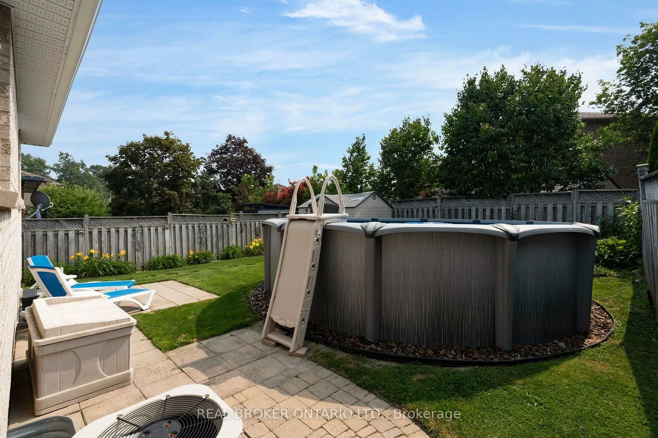 10, Wismer, Northwest, Barrie