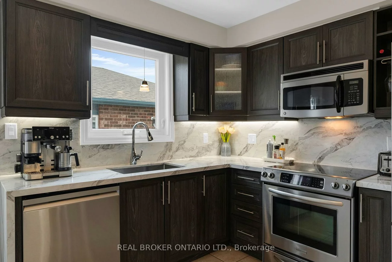10, Wismer, Northwest, Barrie