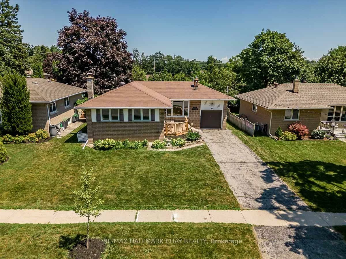 23, Downsview, Codrington, Barrie