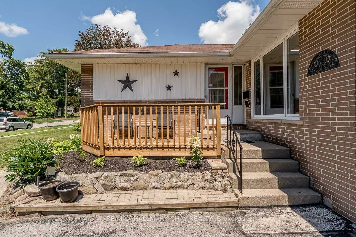 23, Downsview, Codrington, Barrie