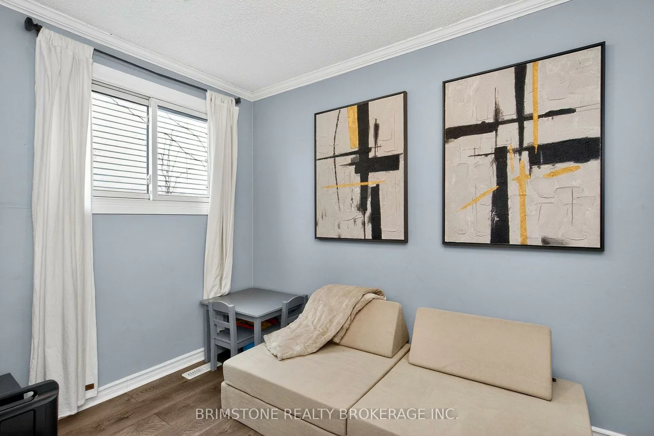 104, Hickling, Grove East, Barrie