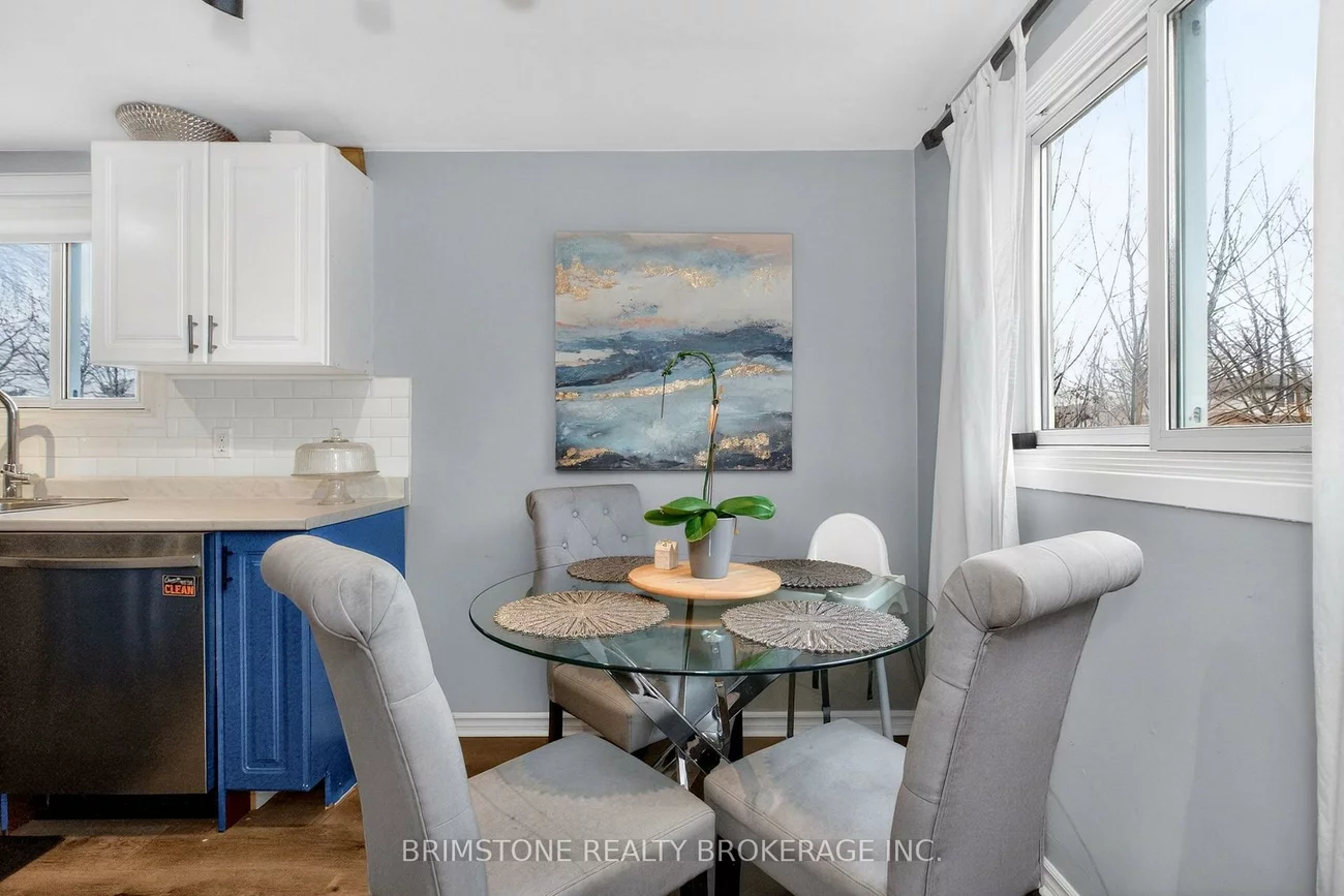 104, Hickling, Grove East, Barrie