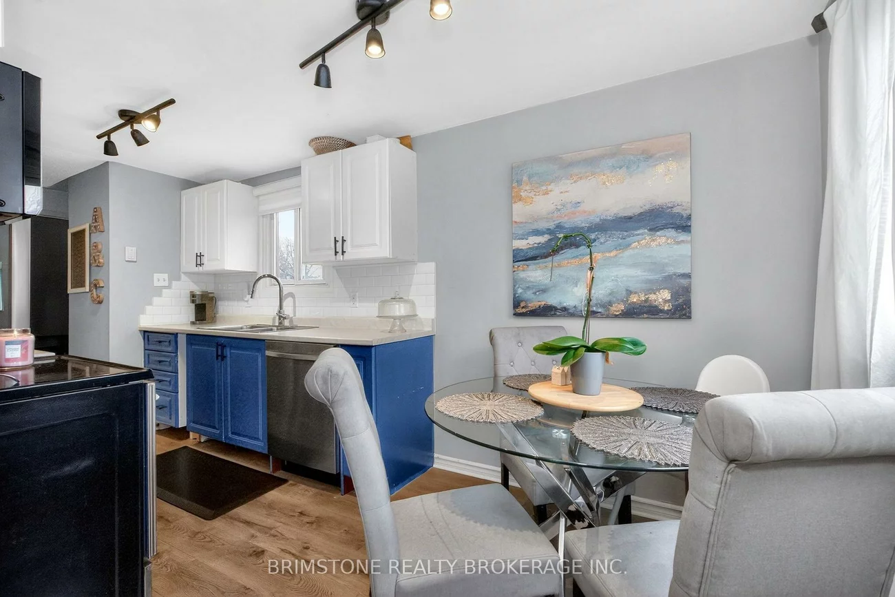 104, Hickling, Grove East, Barrie