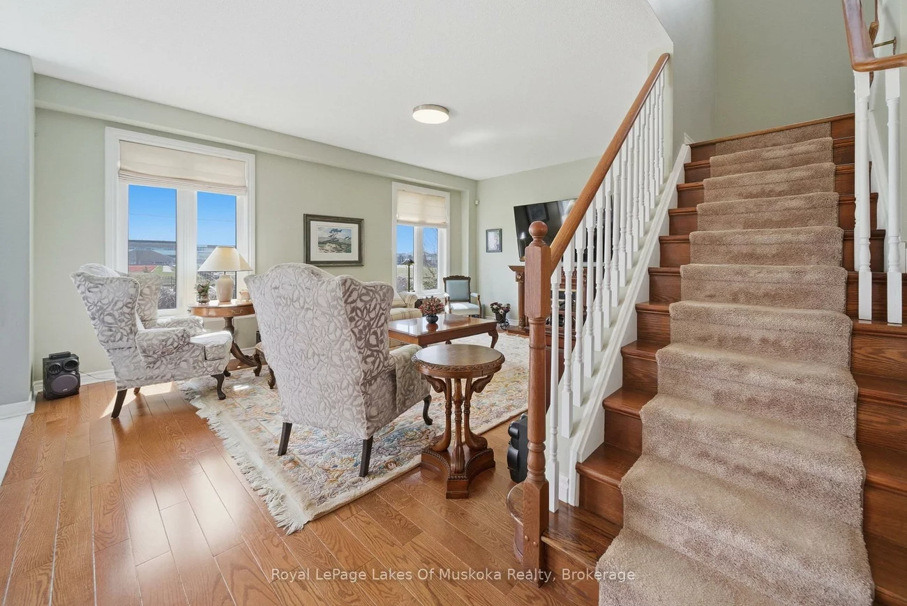76, Succession, Innis-Shore, Barrie
