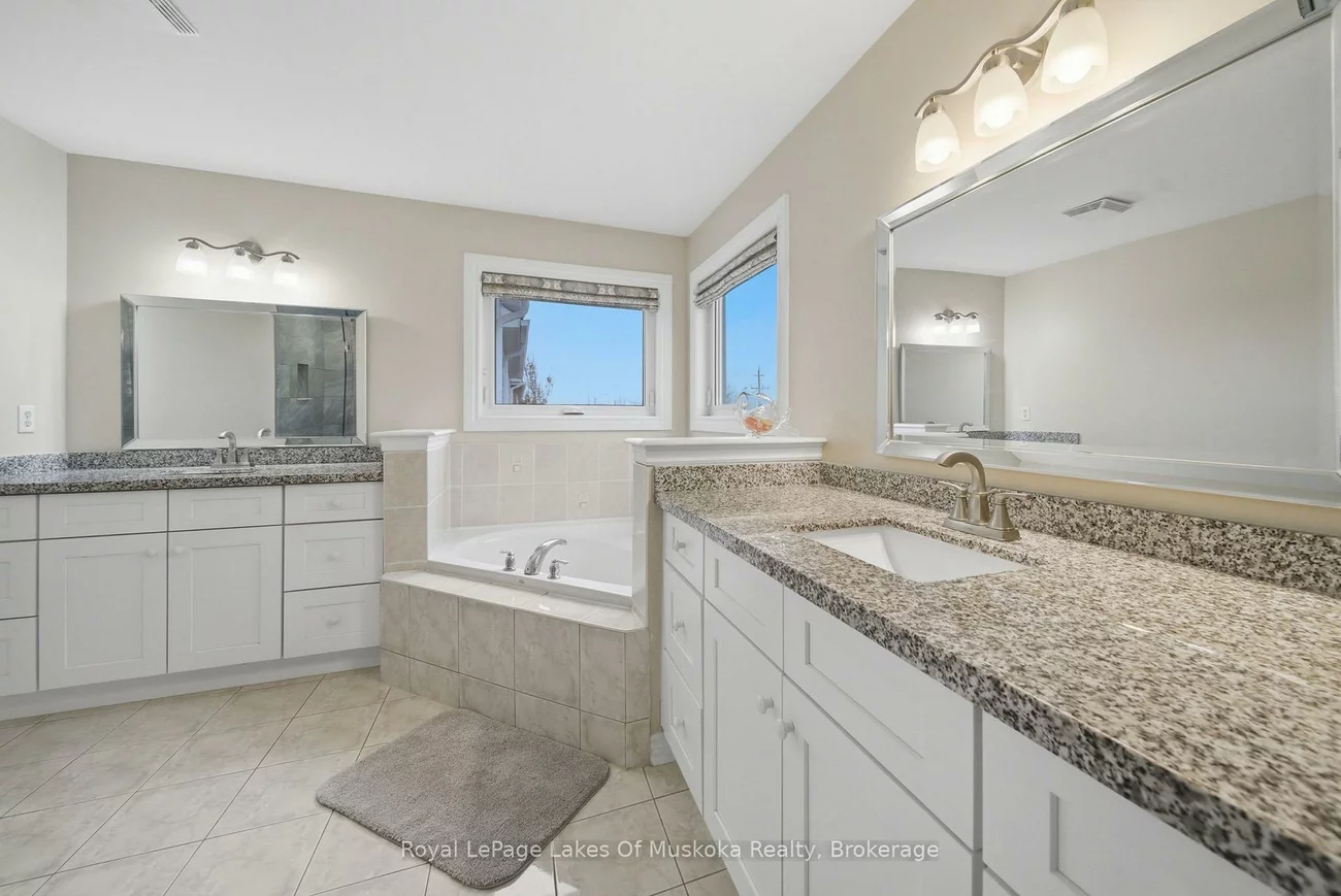 76, Succession, Innis-Shore, Barrie