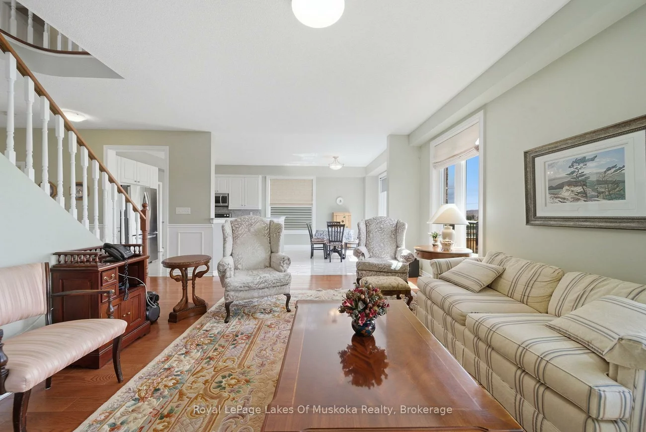 76, Succession, Innis-Shore, Barrie