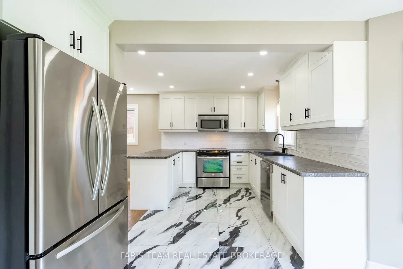 186, Ferndale, Ardagh, Barrie