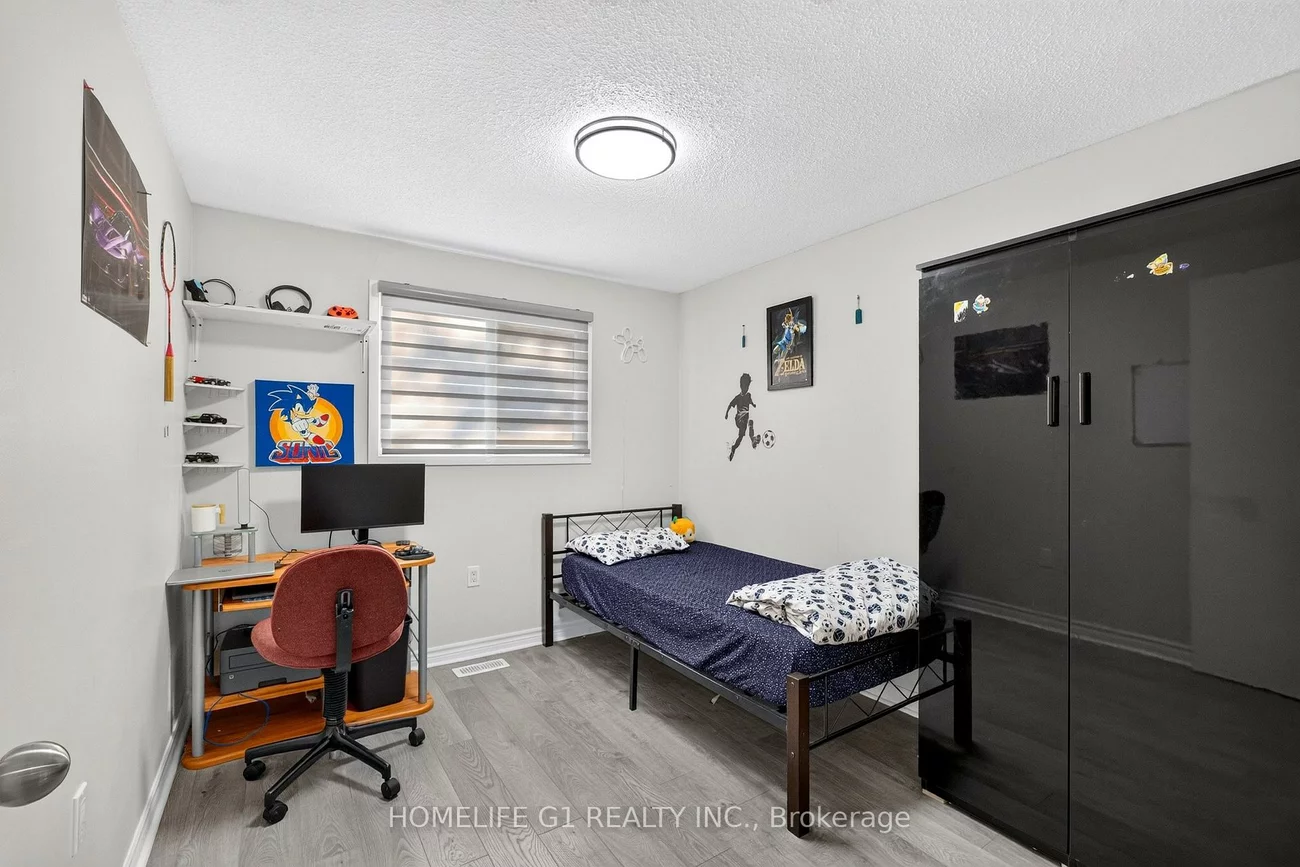 2, Fletcher, Grove East, Barrie