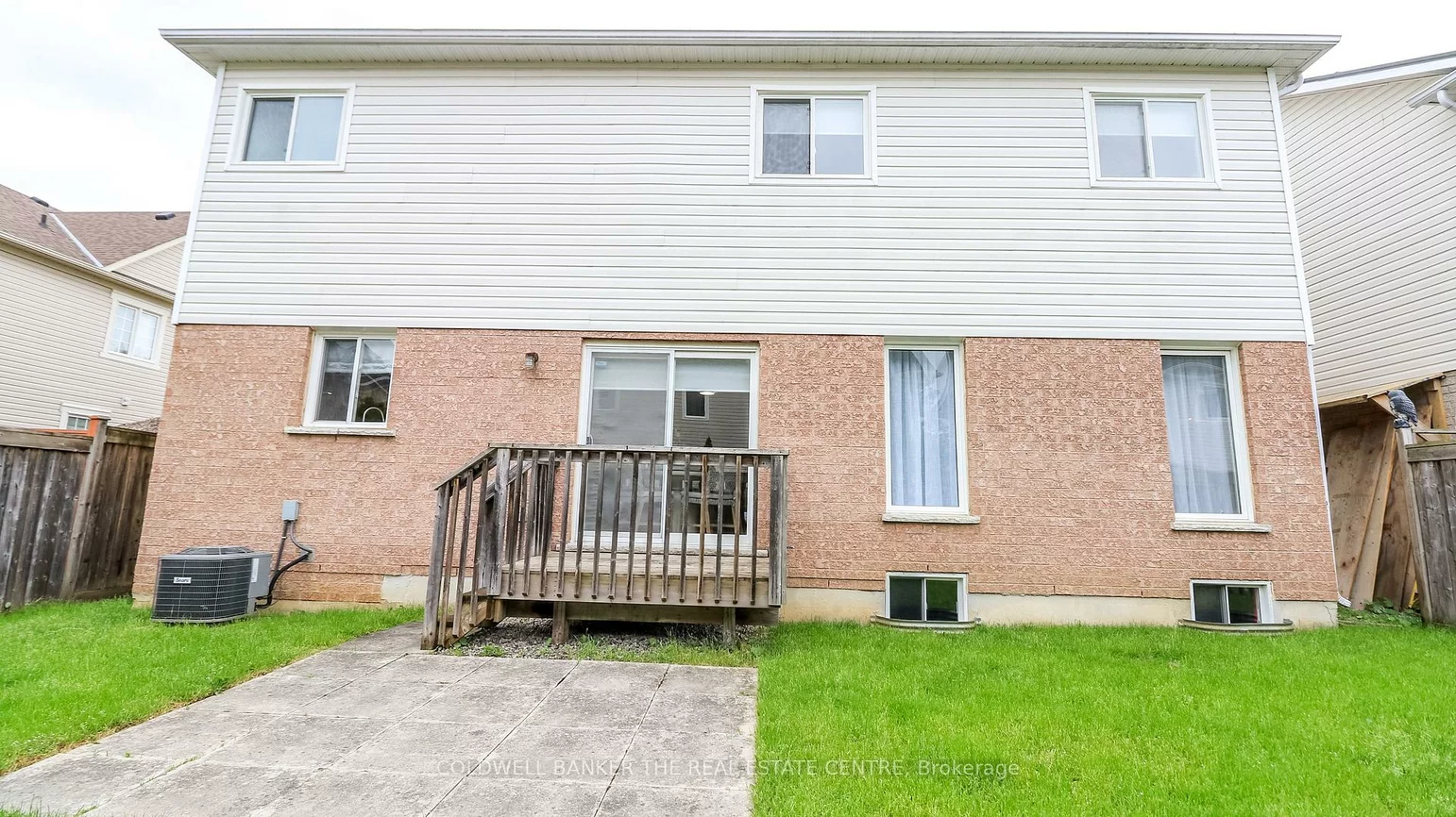 22, Maple Crown, Innis-Shore, Barrie