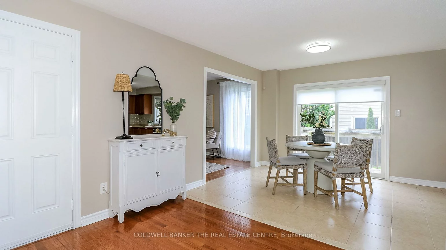 22, Maple Crown, Innis-Shore, Barrie