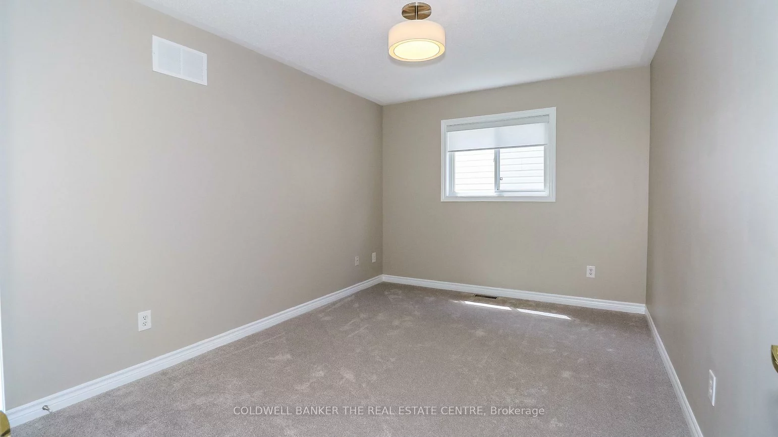 22, Maple Crown, Innis-Shore, Barrie