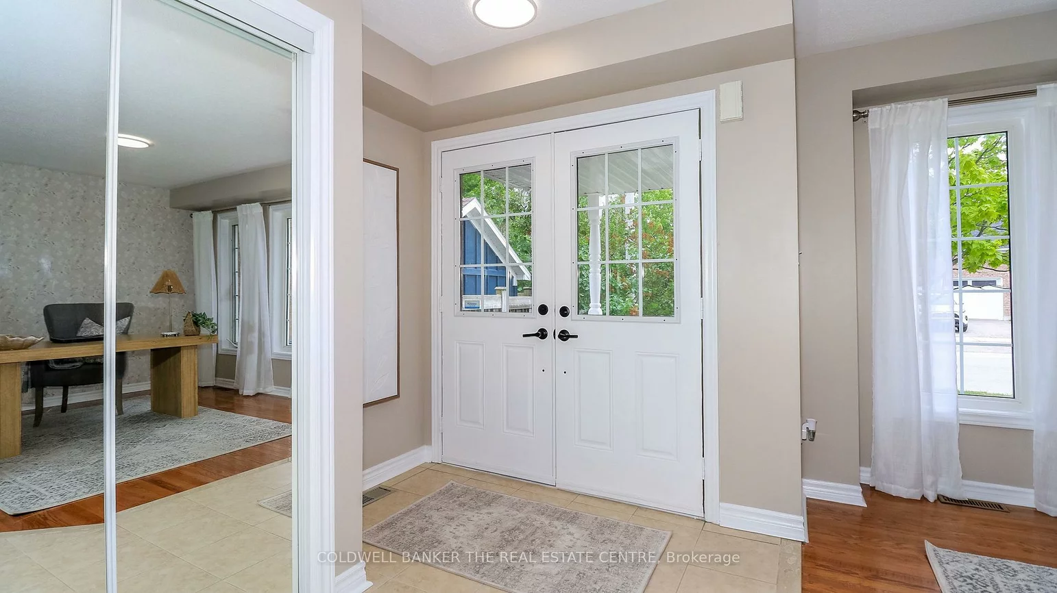 22, Maple Crown, Innis-Shore, Barrie