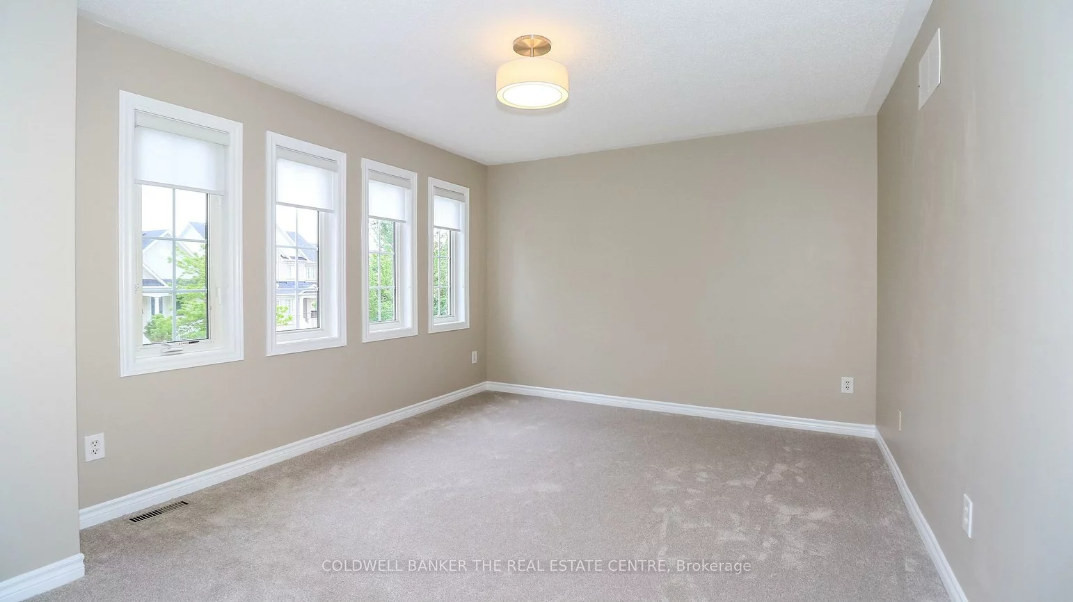 22, Maple Crown, Innis-Shore, Barrie