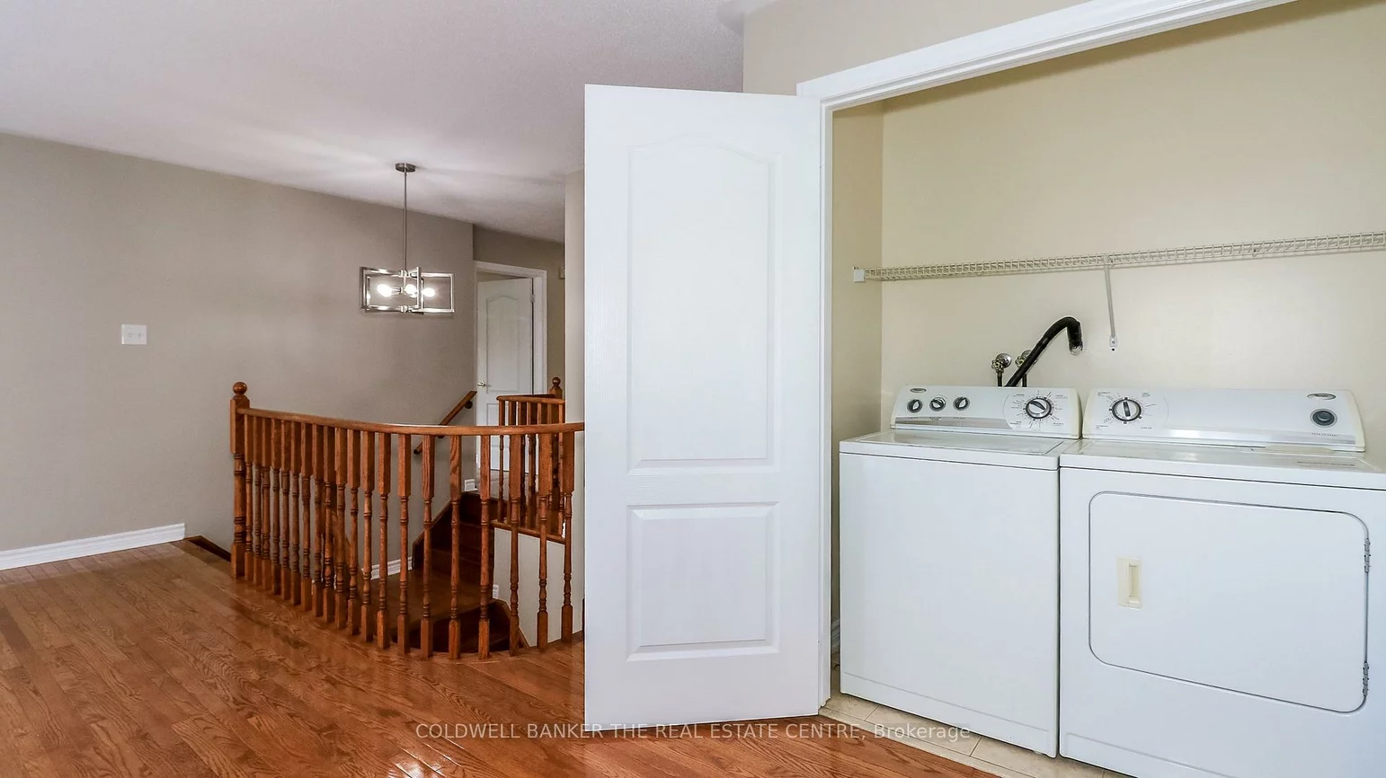 22, Maple Crown, Innis-Shore, Barrie