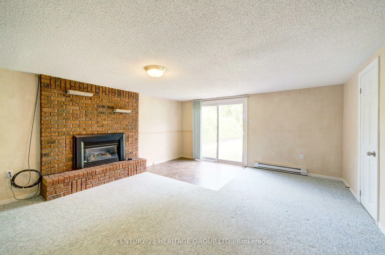 226, Lillian, Sunnidale, Barrie
