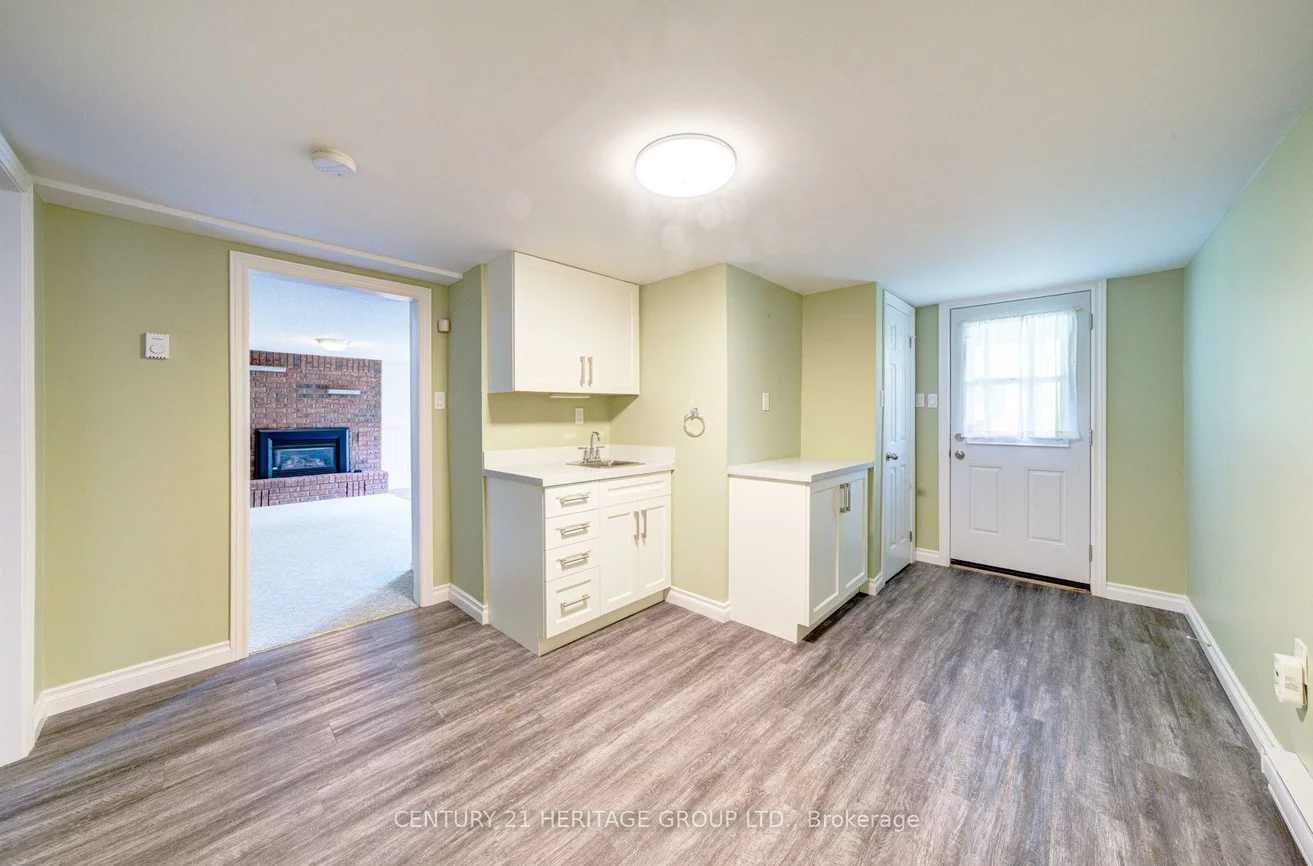 226, Lillian, Sunnidale, Barrie