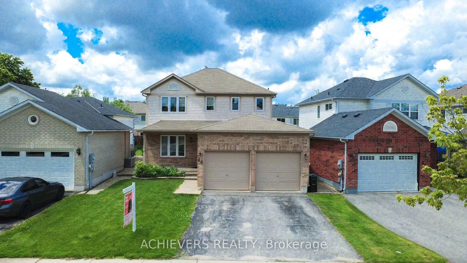 66, Leggott, Painswick North, Barrie
