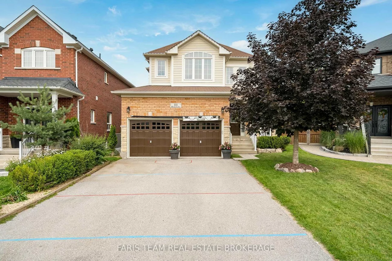 111, Monarchy, Innis-Shore, Barrie