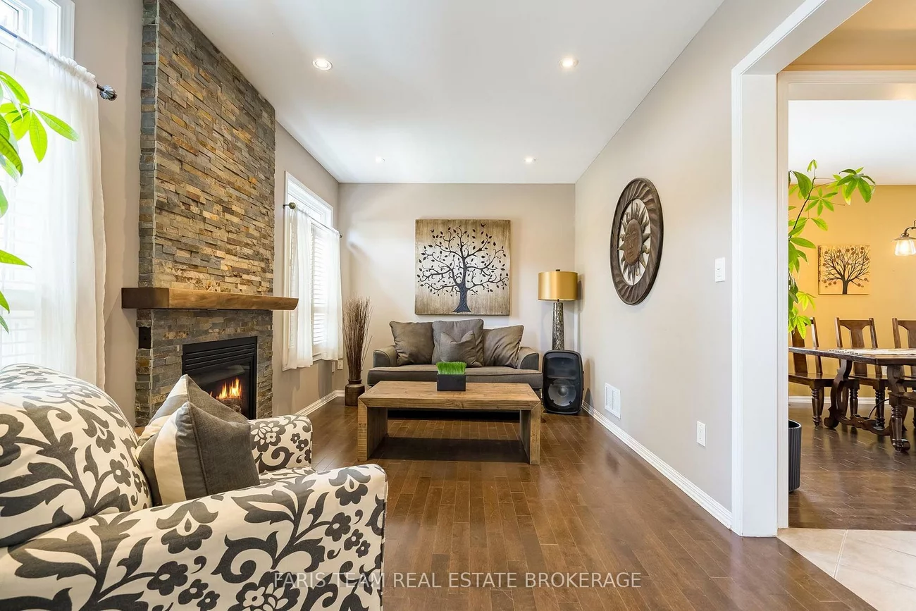 111, Monarchy, Innis-Shore, Barrie