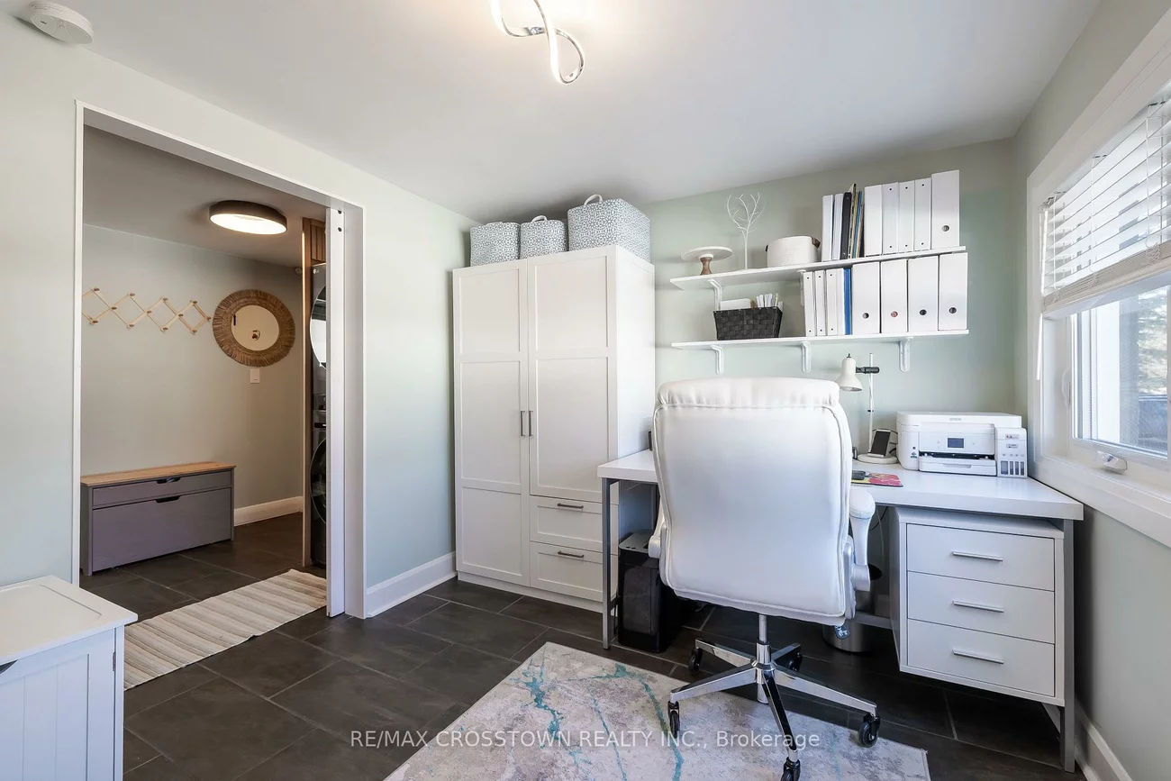 11, Castle, Sunnidale, Barrie
