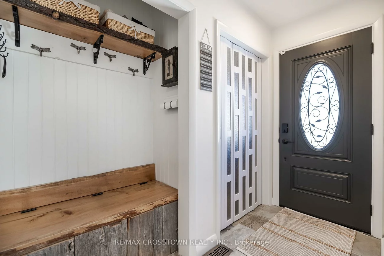 11, Castle, Sunnidale, Barrie