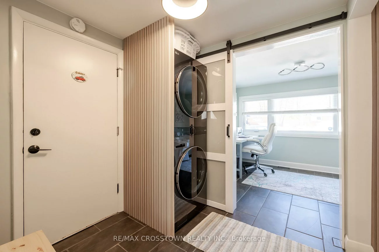 11, Castle, Sunnidale, Barrie