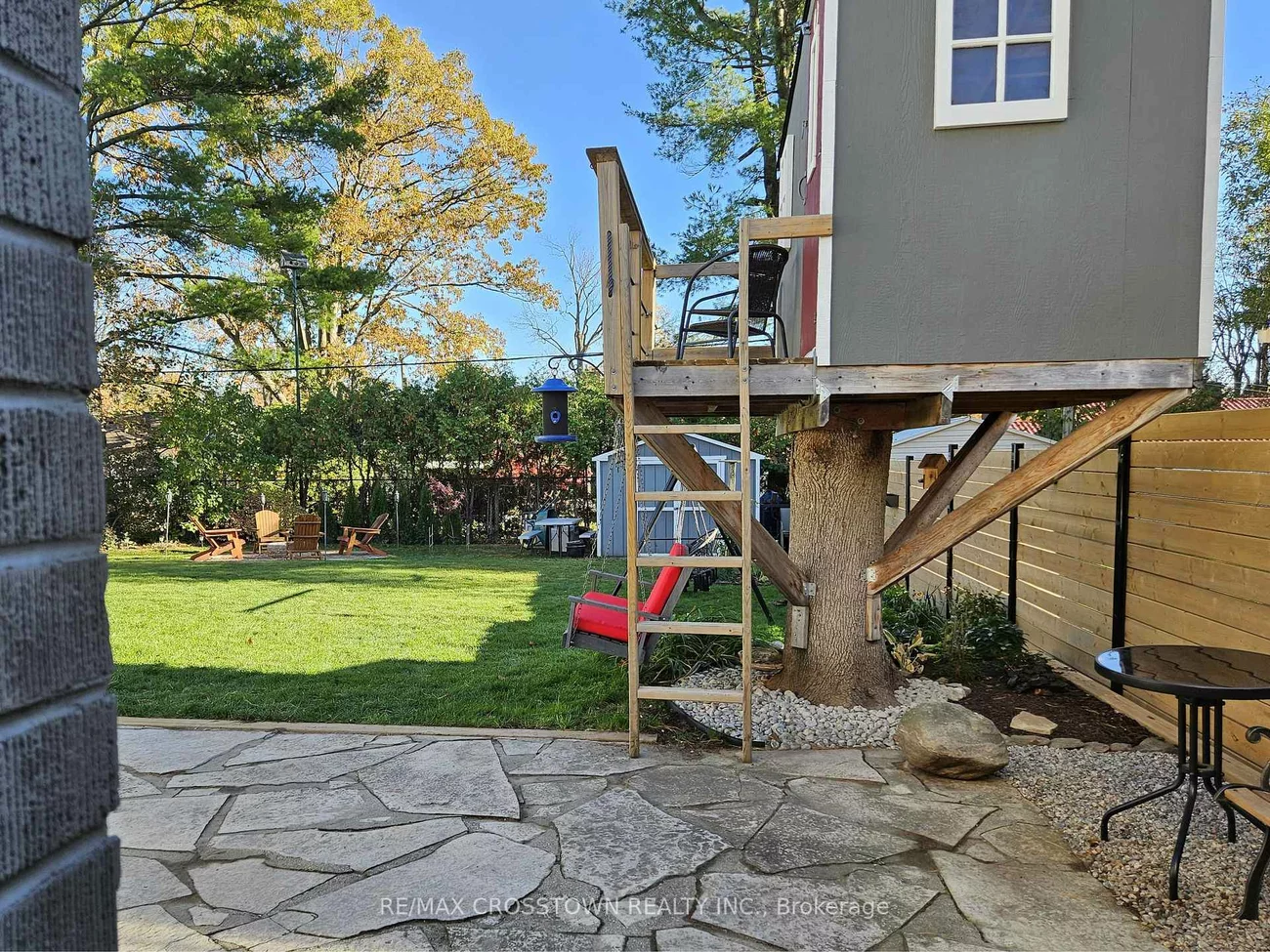 11, Castle, Sunnidale, Barrie