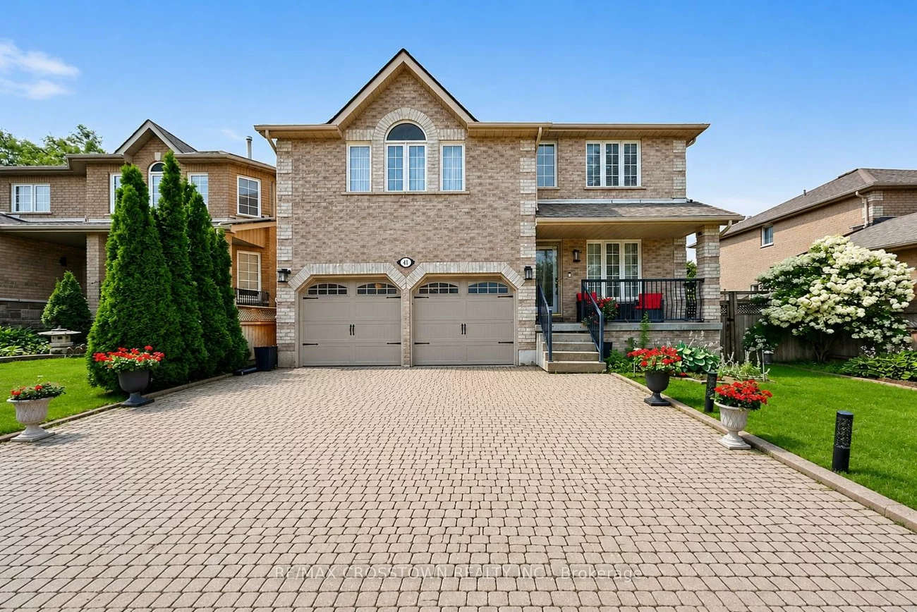 41, RUSSELL HILL, Painswick South, Barrie