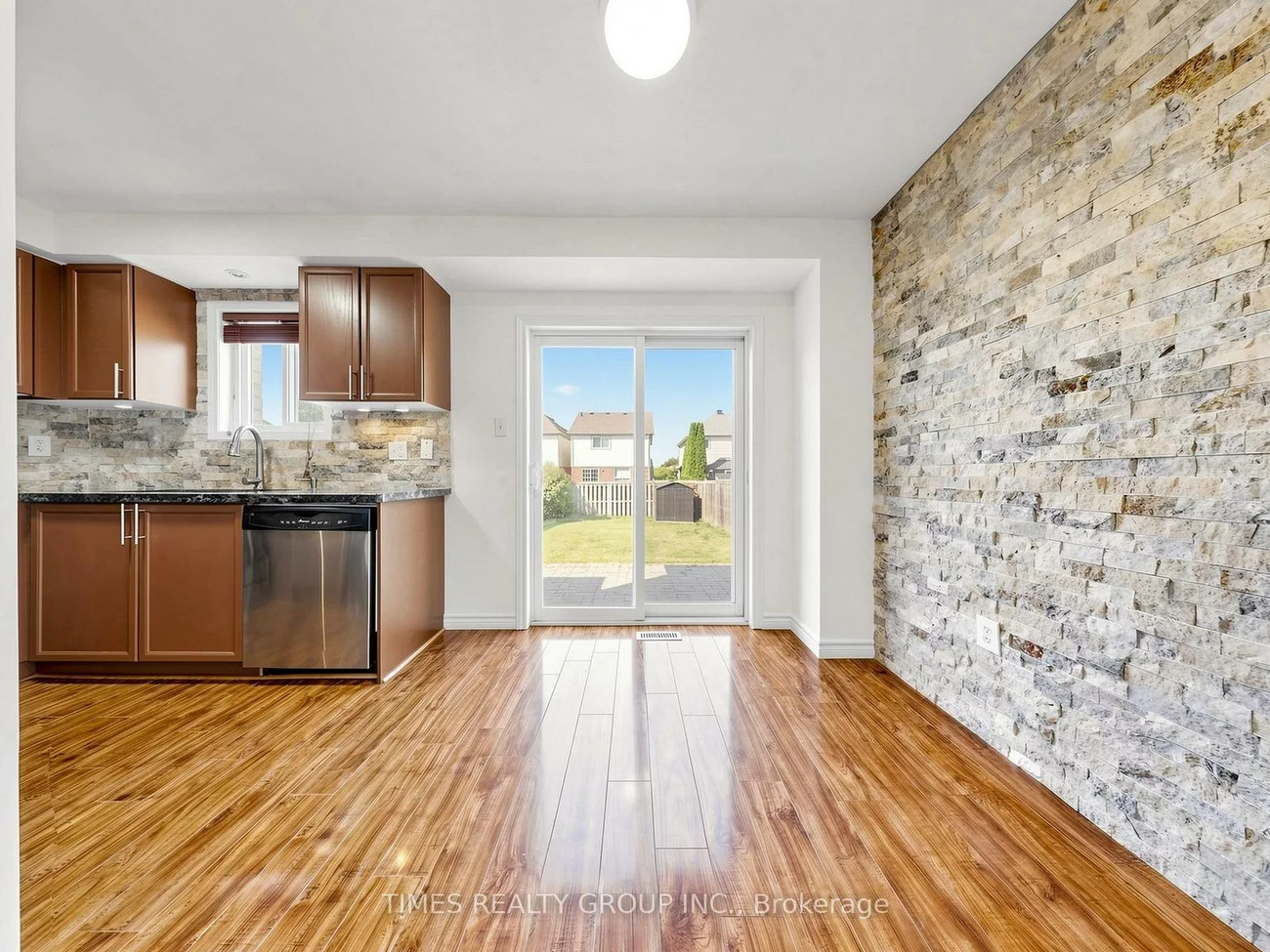 46, Ridwell, Edgehill Drive, Barrie