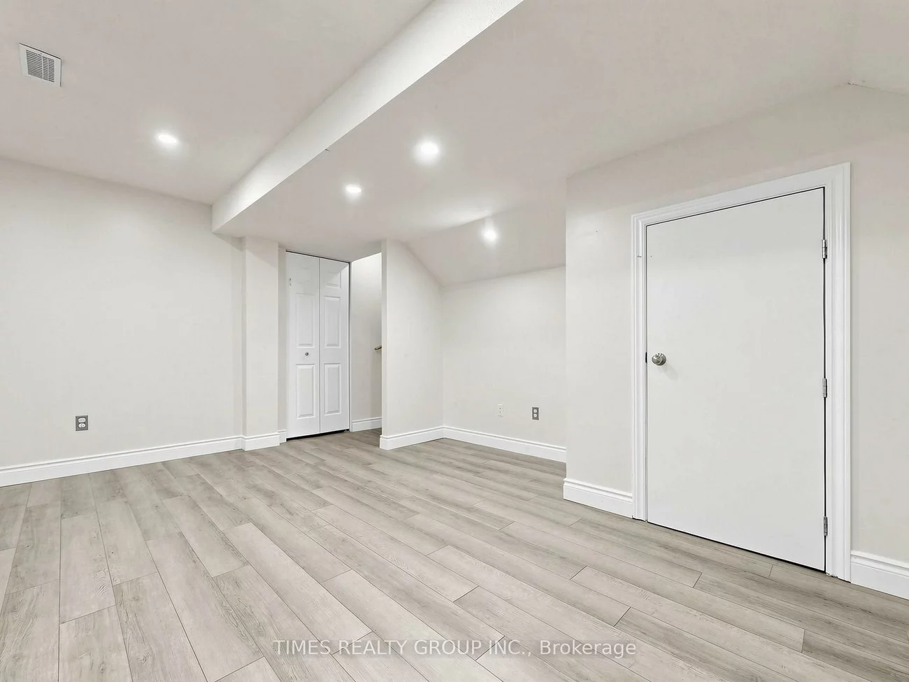 46, Ridwell, Edgehill Drive, Barrie