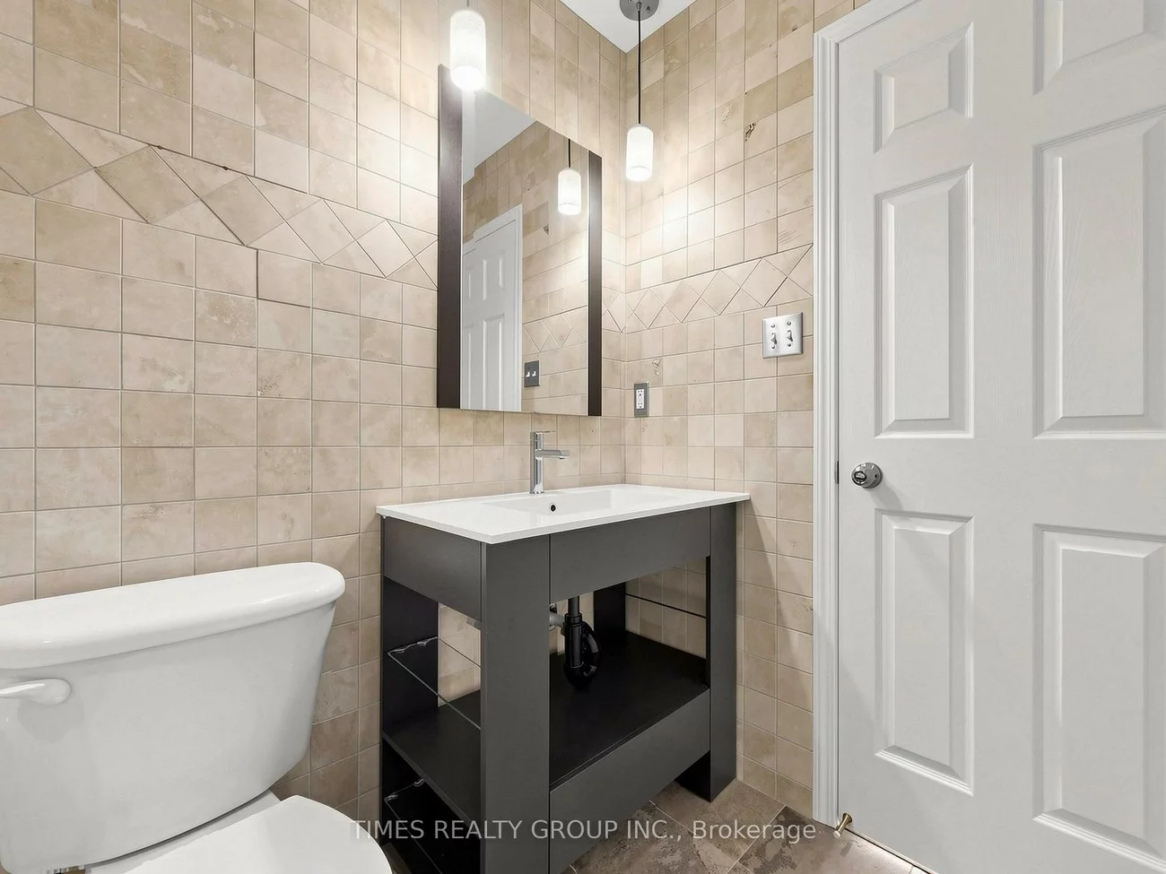 46, Ridwell, Edgehill Drive, Barrie