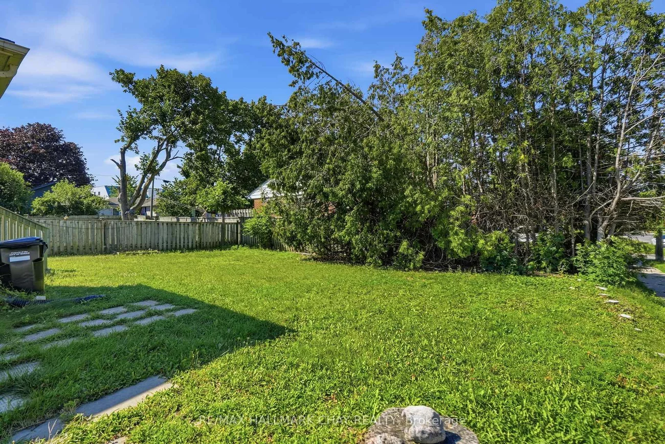 174, St Vincent, Codrington, Barrie