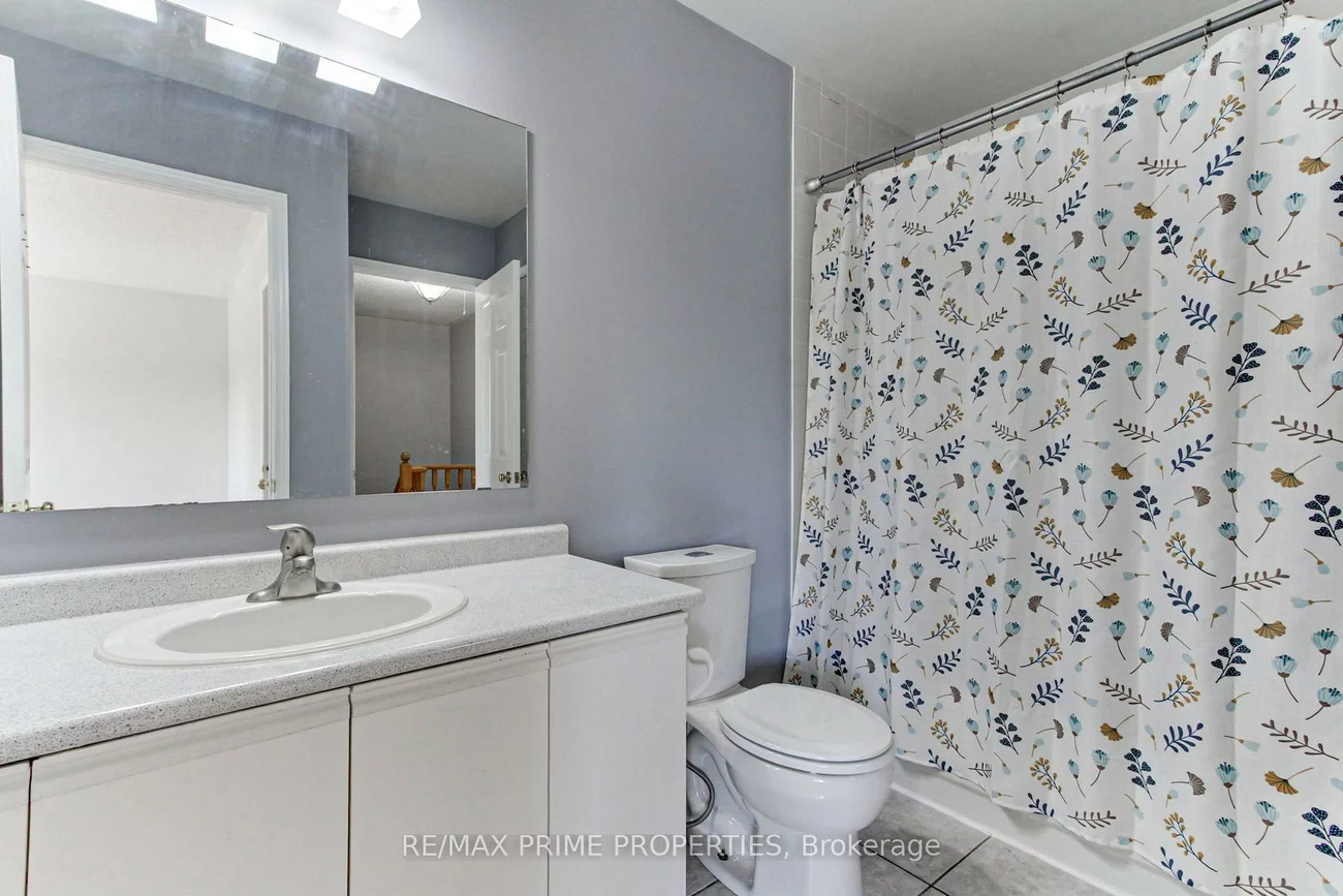 85, Lyfytt, West Bayfield, Barrie