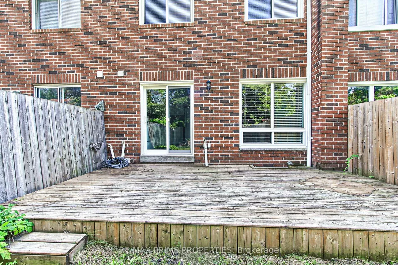85, Lyfytt, West Bayfield, Barrie