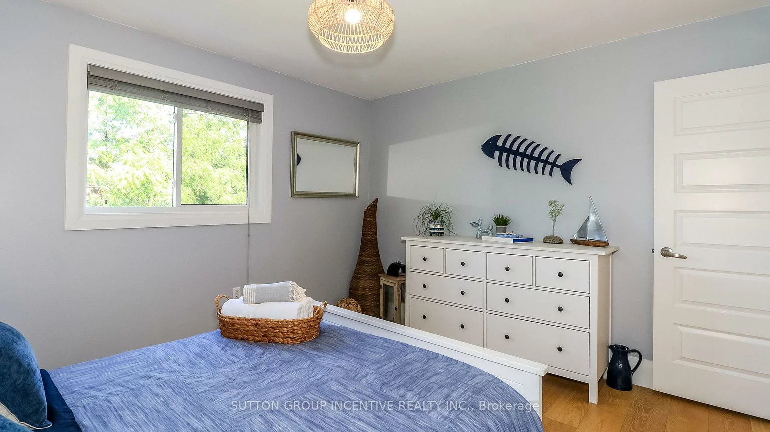 40, Varden, Codrington, Barrie