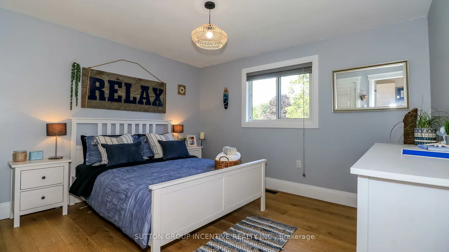 40, Varden, Codrington, Barrie