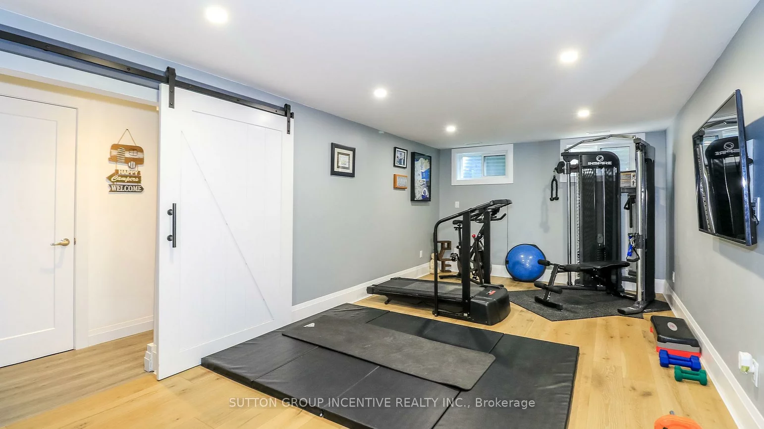 40, Varden, Codrington, Barrie