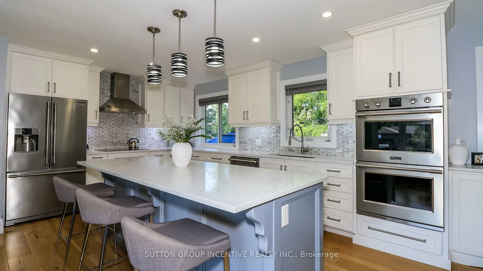40, Varden, Codrington, Barrie