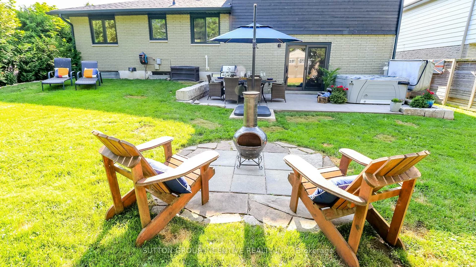 40, Varden, Codrington, Barrie