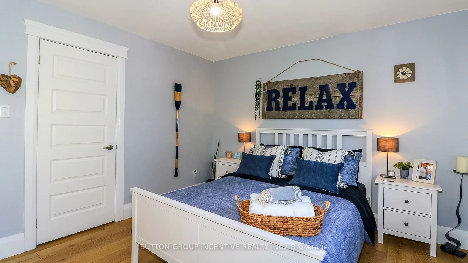 40, Varden, Codrington, Barrie