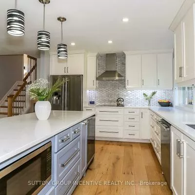 40, Varden, Codrington, Barrie