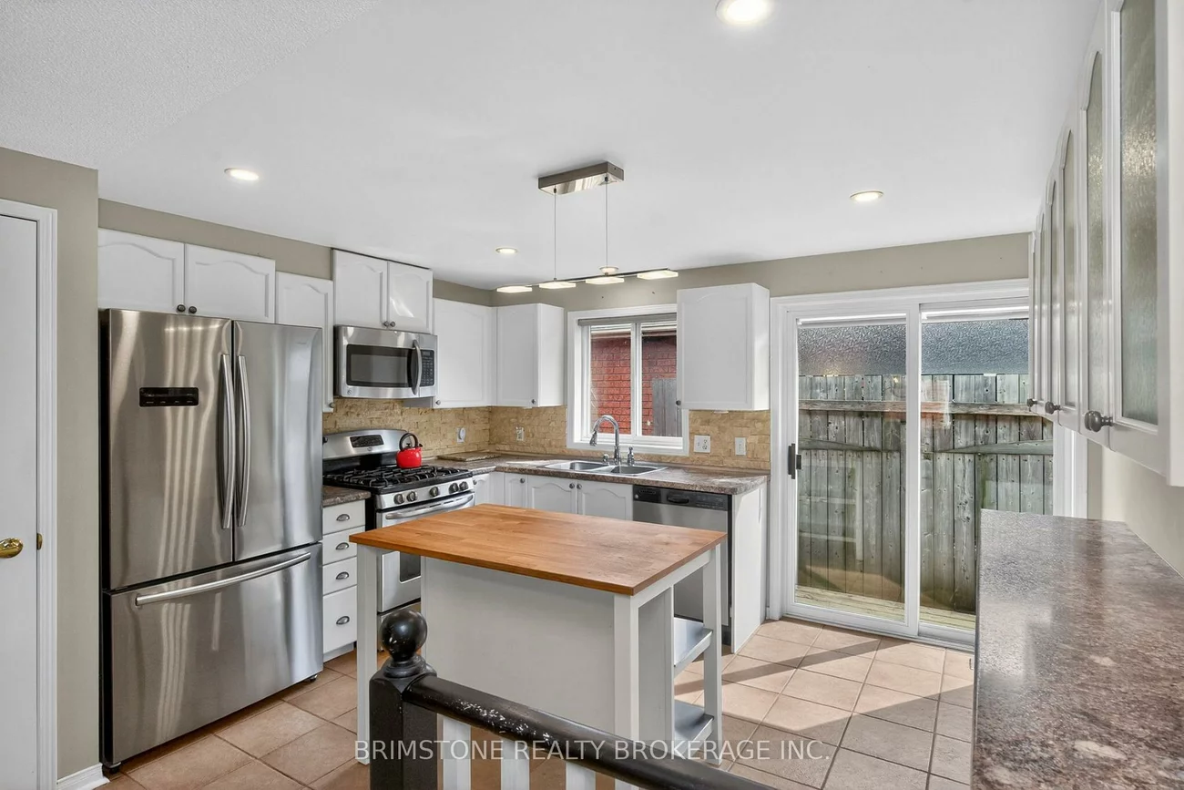 9, Holly Meadow, Holly, Barrie