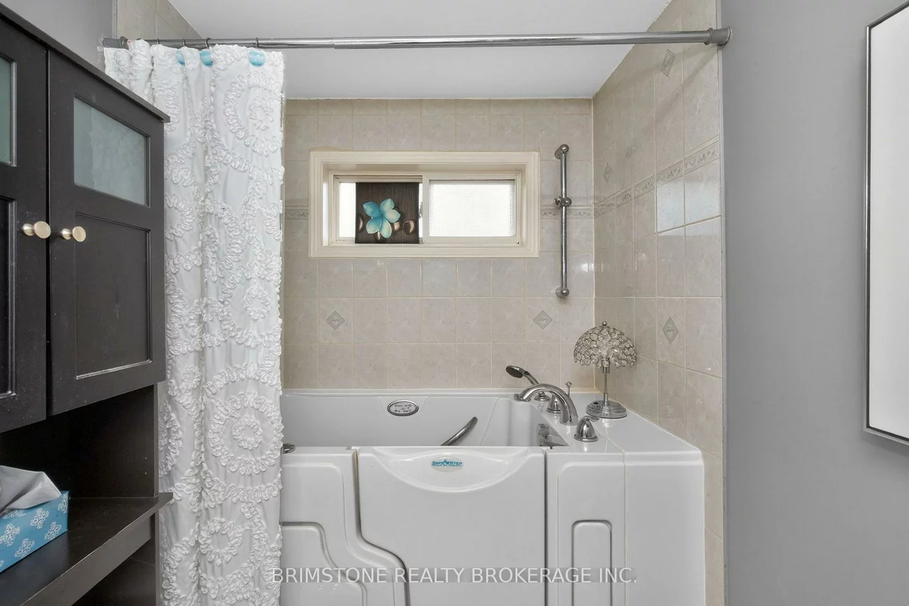 9, Holly Meadow, Holly, Barrie