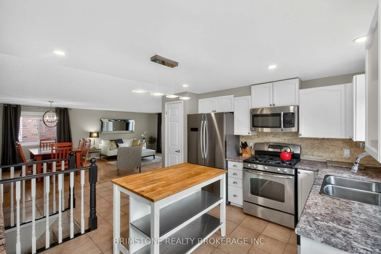9, Holly Meadow, Holly, Barrie