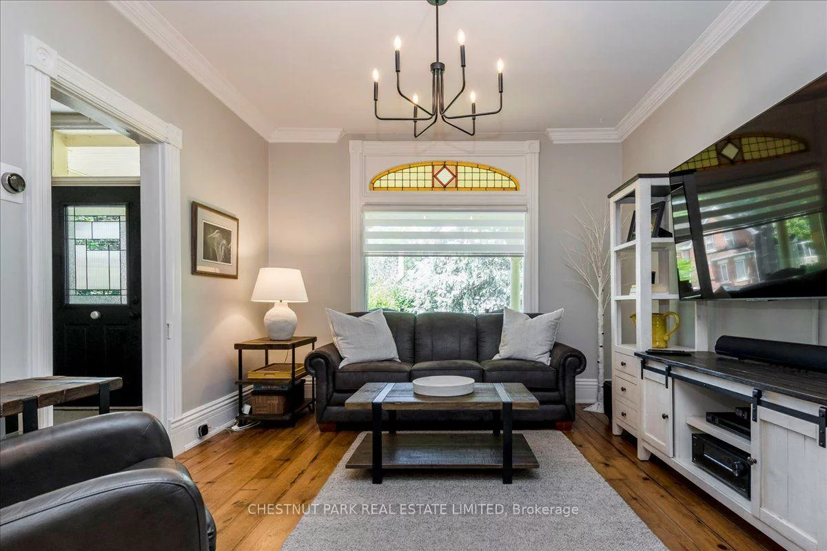 72, Burton, Allandale, Barrie