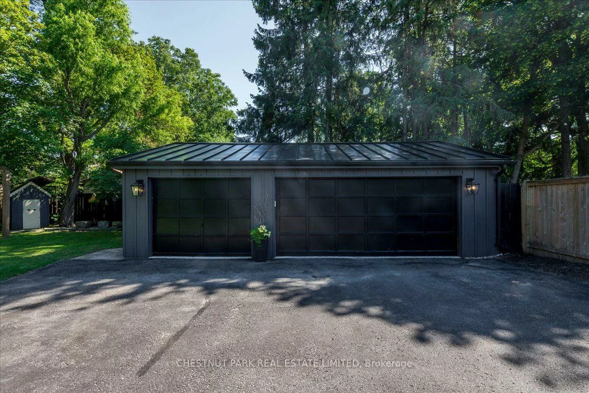 72, Burton, Allandale, Barrie