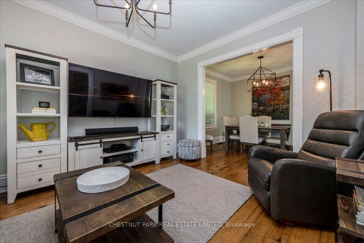 72, Burton, Allandale, Barrie