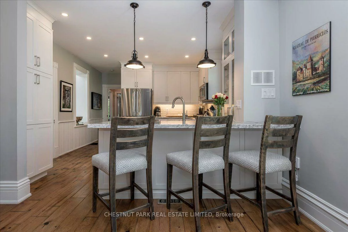 72, Burton, Allandale, Barrie