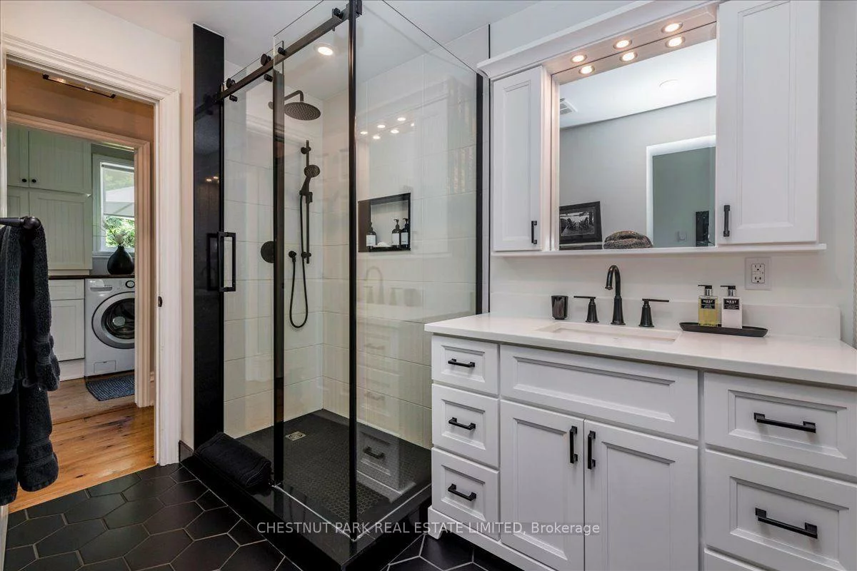 72, Burton, Allandale, Barrie